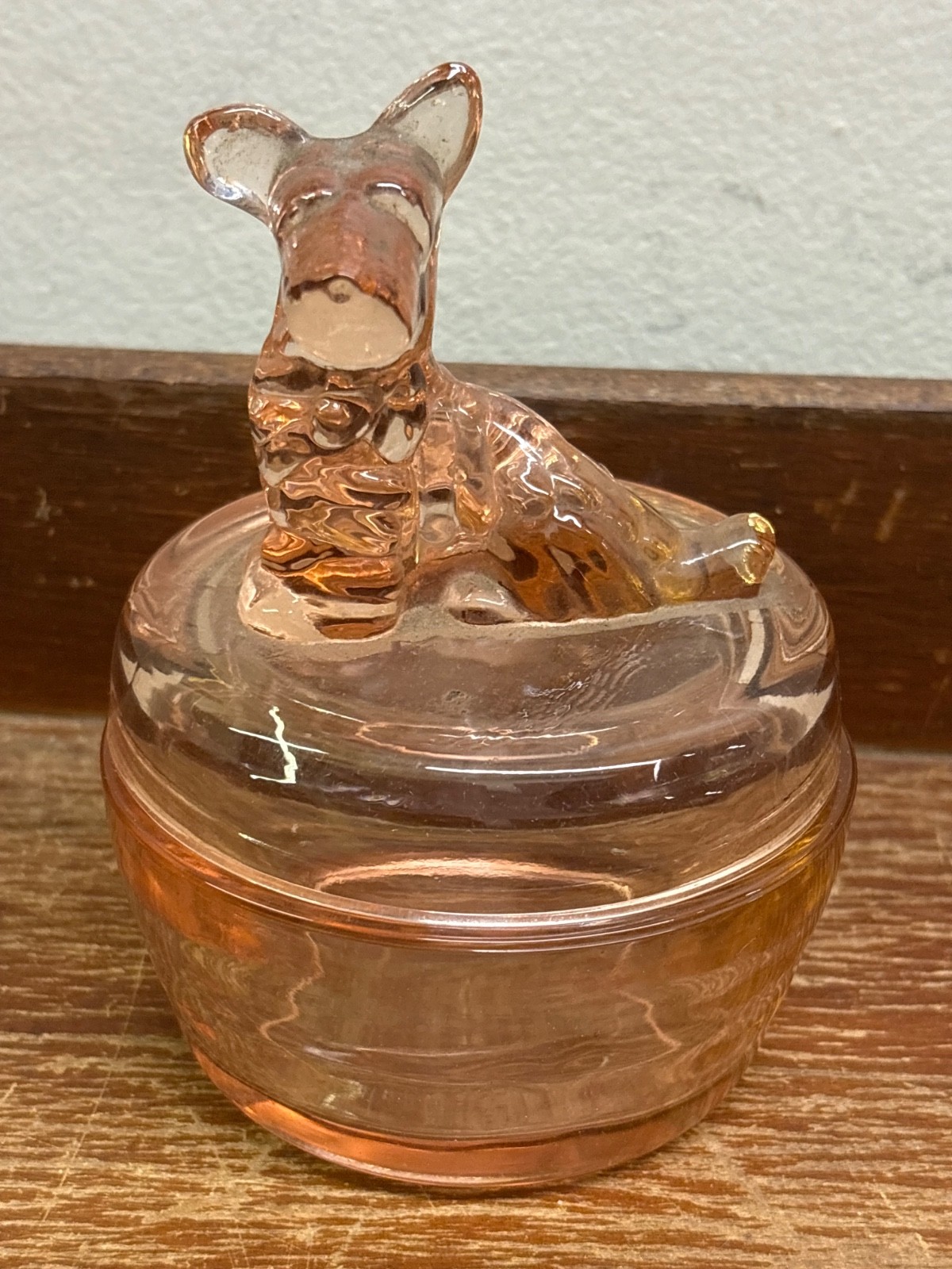 Pink Depression Glass Scotty Dog Figure Powder Vanity Jar