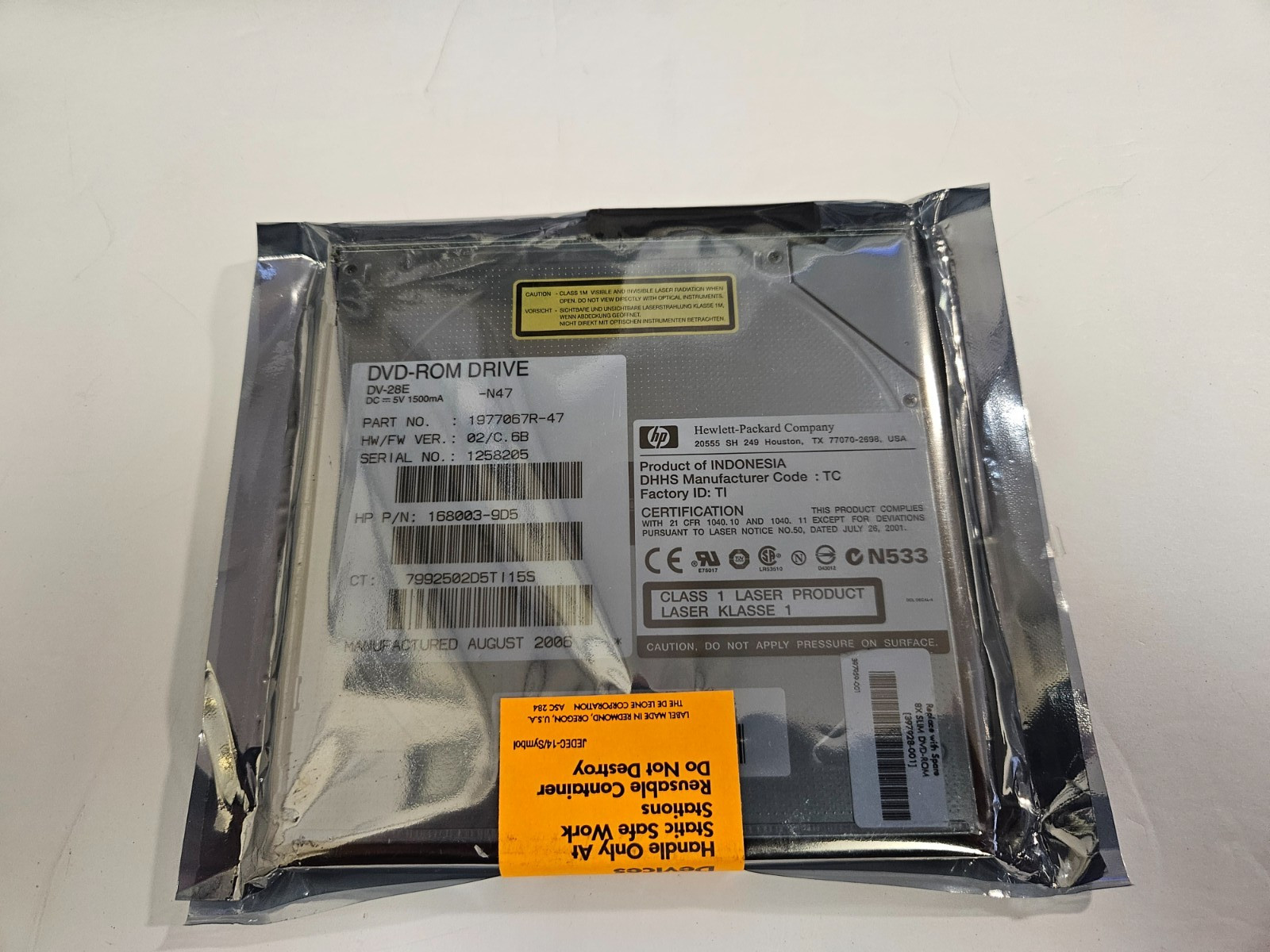 HP Slim DV-28E DVD-ROM Server Drive 1977067V-47 (P/N: 168003-9D5)