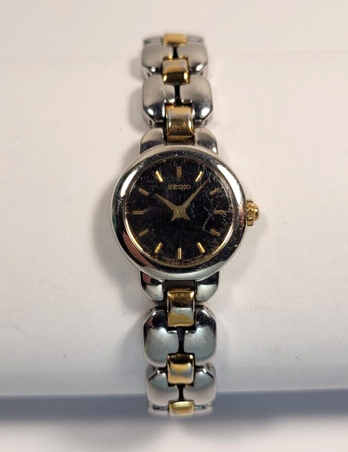 VTG Women's Seiko Watch, 2 Tone Silver &Gold, Black Dial, Scratched, New Battery