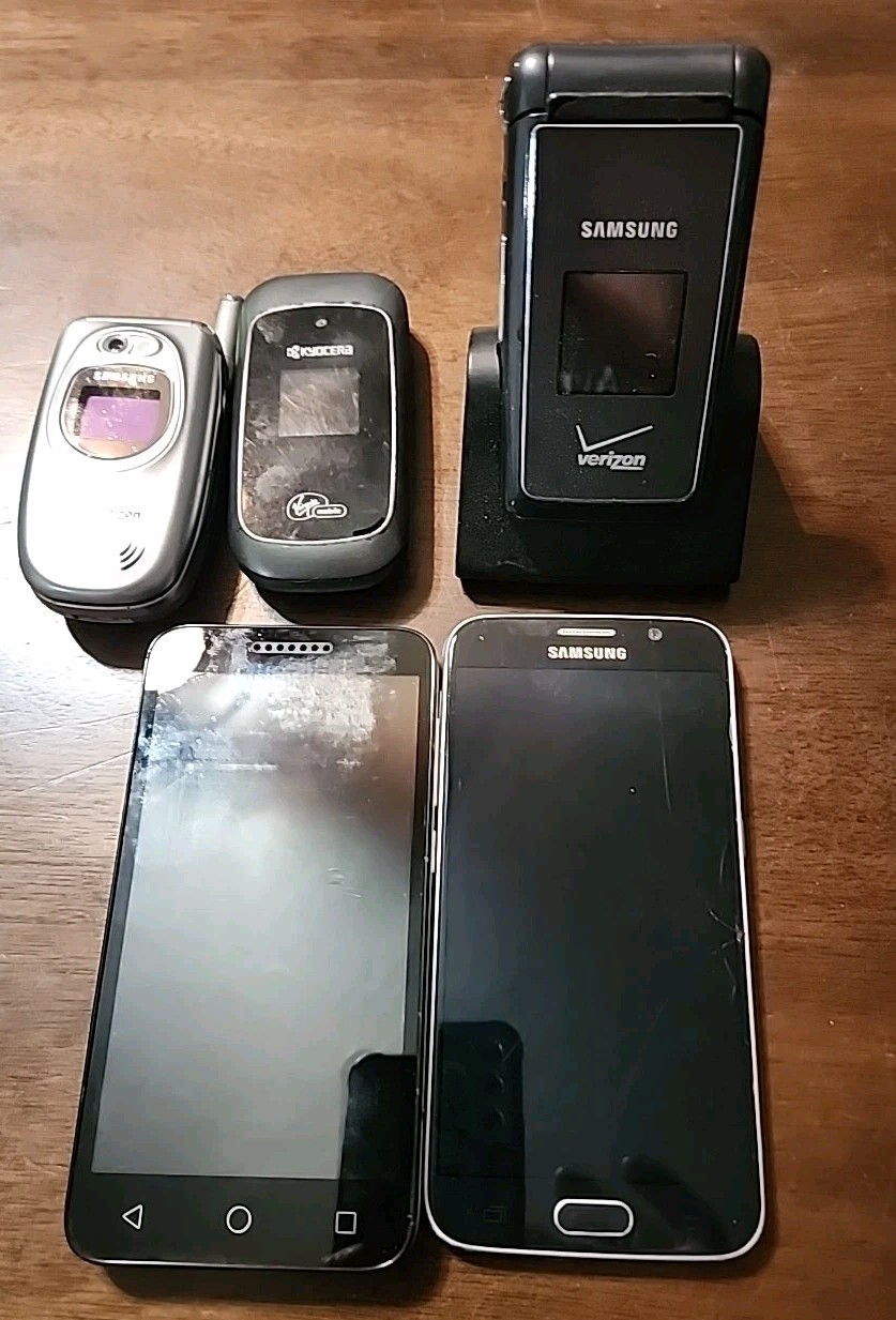 Lot Of 5 Misc Cell Phones For Parts