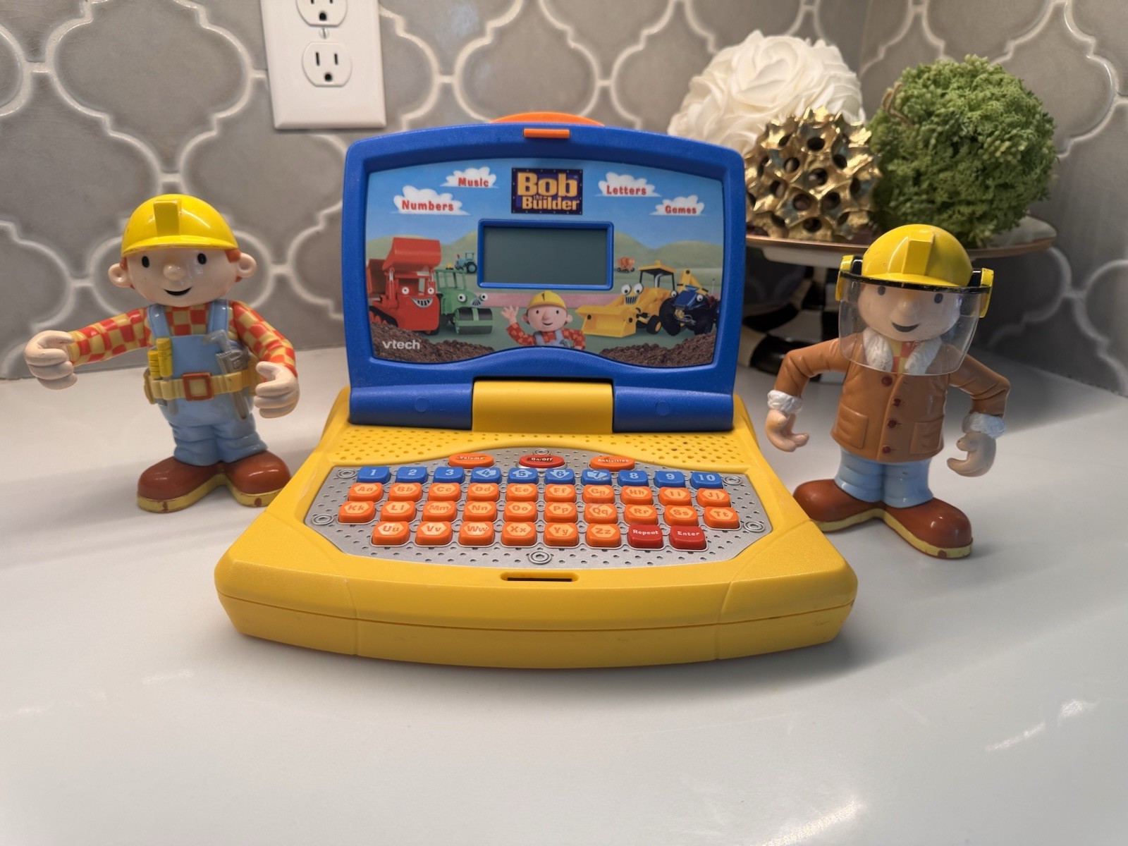 Vintage Bob the Builder VTech Learning Laptop + Figures Toy Bundle Tested