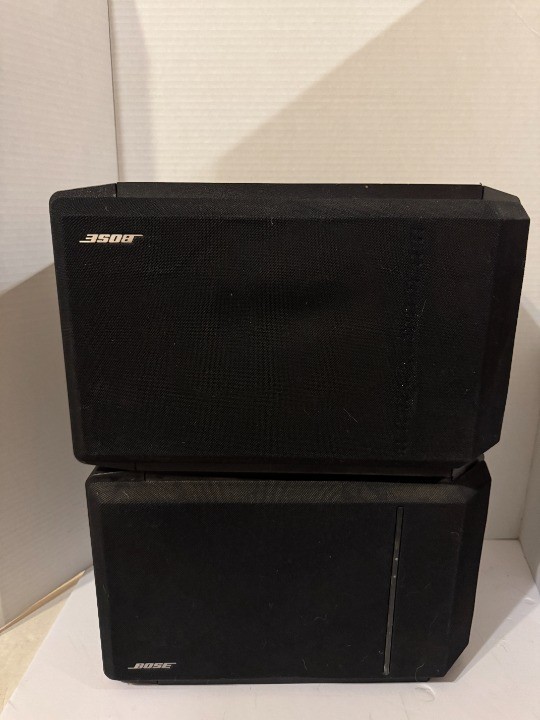 Bose 301 Series IV Direct/Reflecting Speakers – Pair – Black – Tested Working