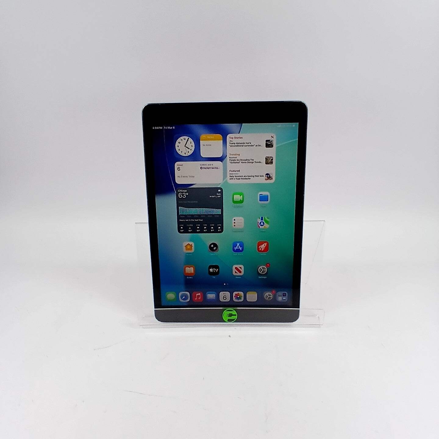 WiFi Only Apple iPad 8th Gen 32GB 26.3.1 Silver NYN32LL/A