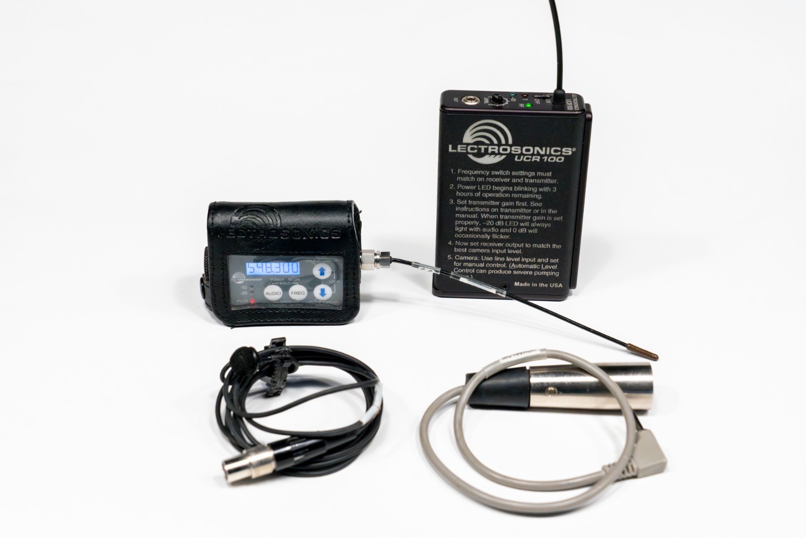 Lectrosonics SMV Super Miniature Wireless Microphone with UCR100 Receiver Kit