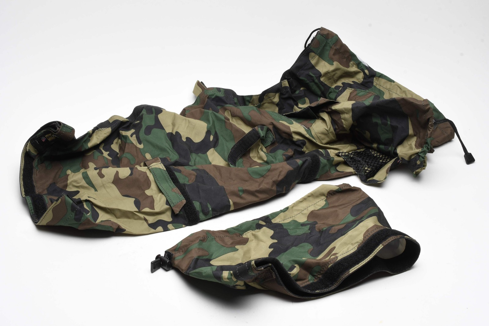 Lenscoat 30" camouflage camera lens cover, Clean, in pouch