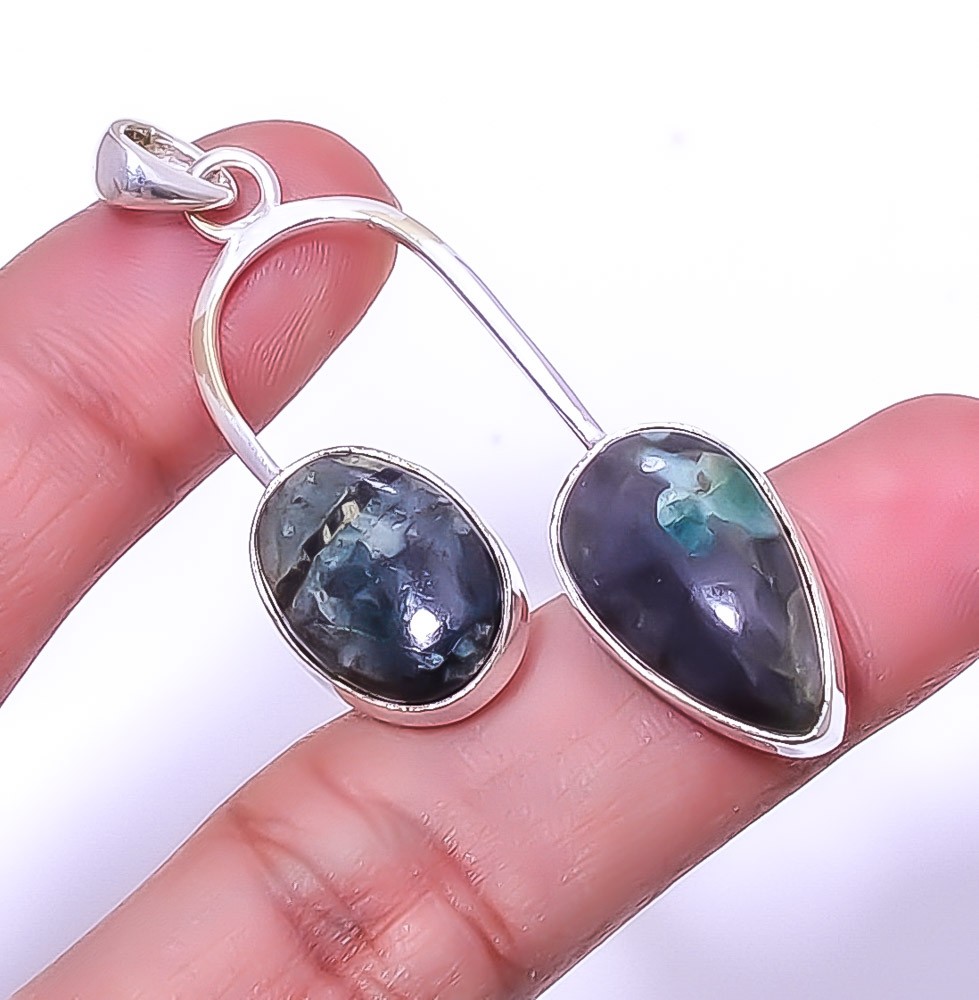 Emerald - Sakota Mines (Simulated) 925 Sterling Silver Handmade Pendant 2.03" P7