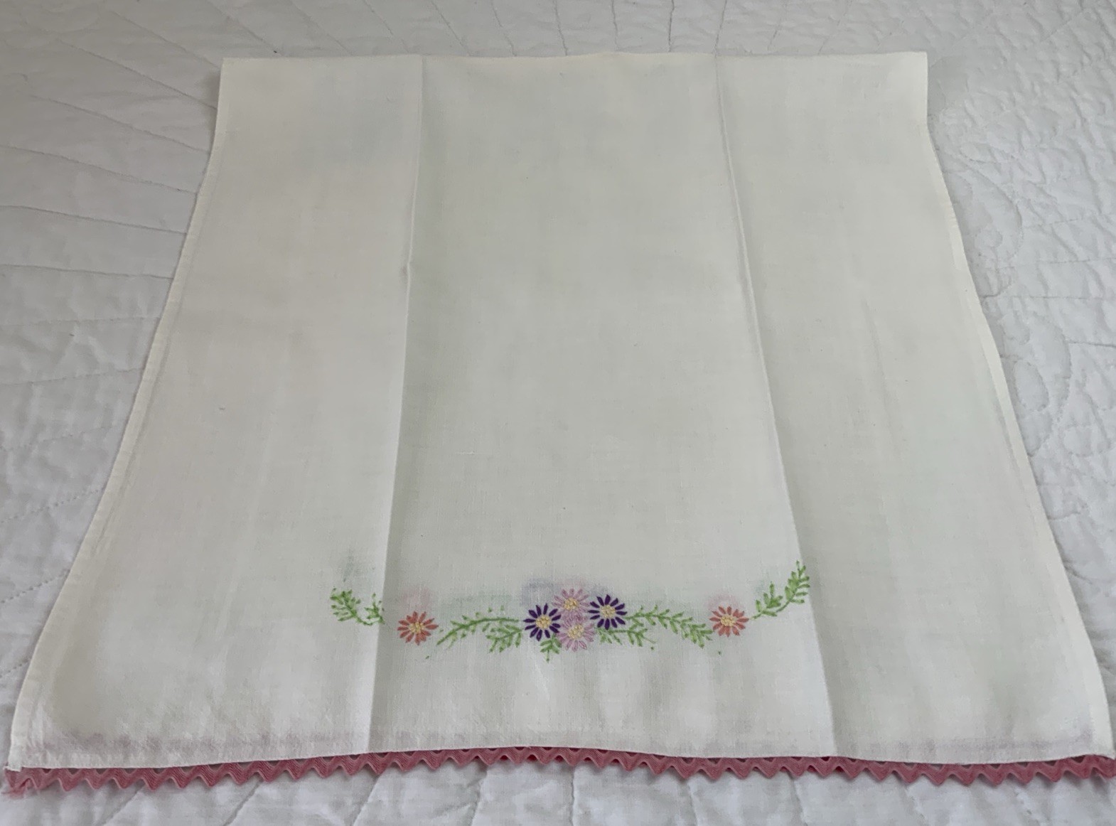 Large Vintage Show Towel Or Dresser Scarf, Cotton, White, Flower Embroidery