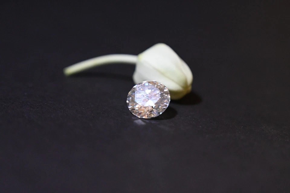 1Ct Lab Grown Diamond Natural D Color Round Cut VVS1 Clarity certified V842