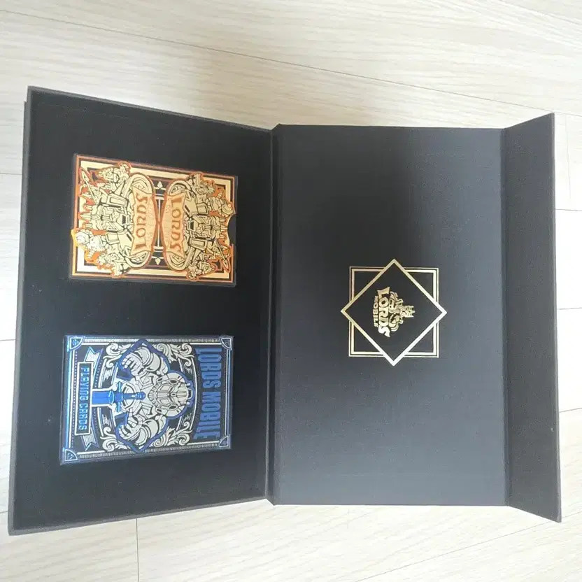 Load Mobile Limited Edition Card Set