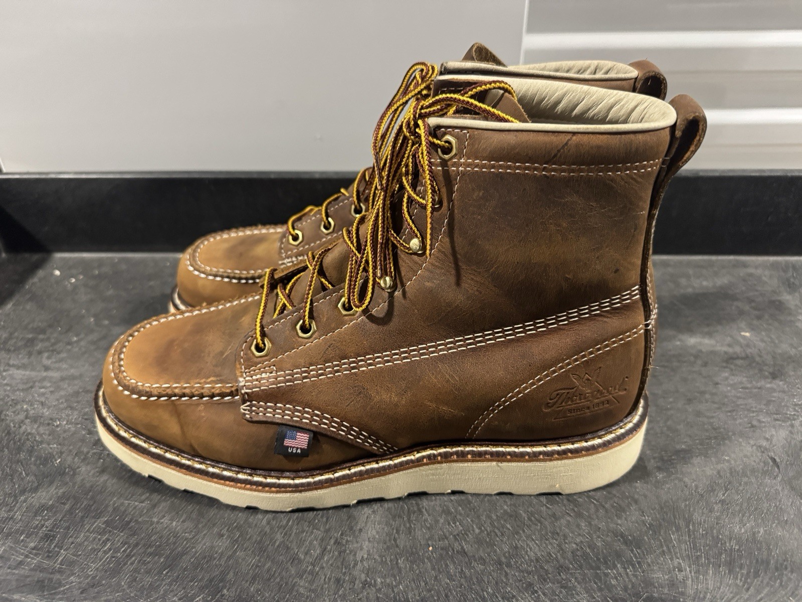 Men's 6" Thorogood Boots (U.S.A.) 814-4203 8.5 EE Exc Con Worn Once Briefly