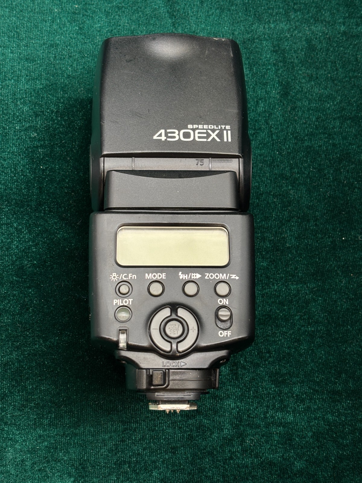 Canon Speedlite 430EX II Flash/ Works