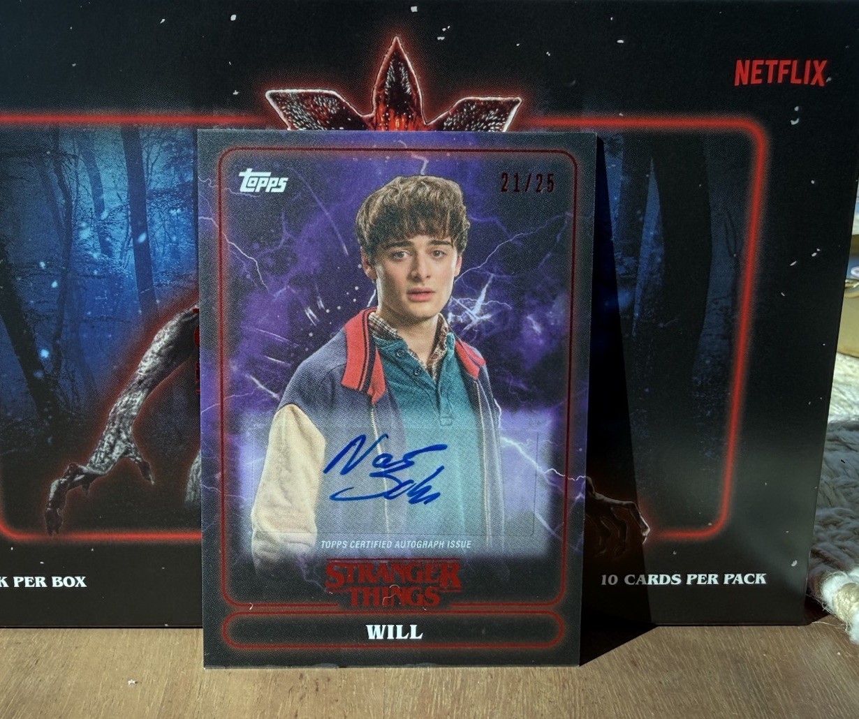 Topps Stranger Things Will Autograph 5A /25 Noah Schnapp 2025 Purple