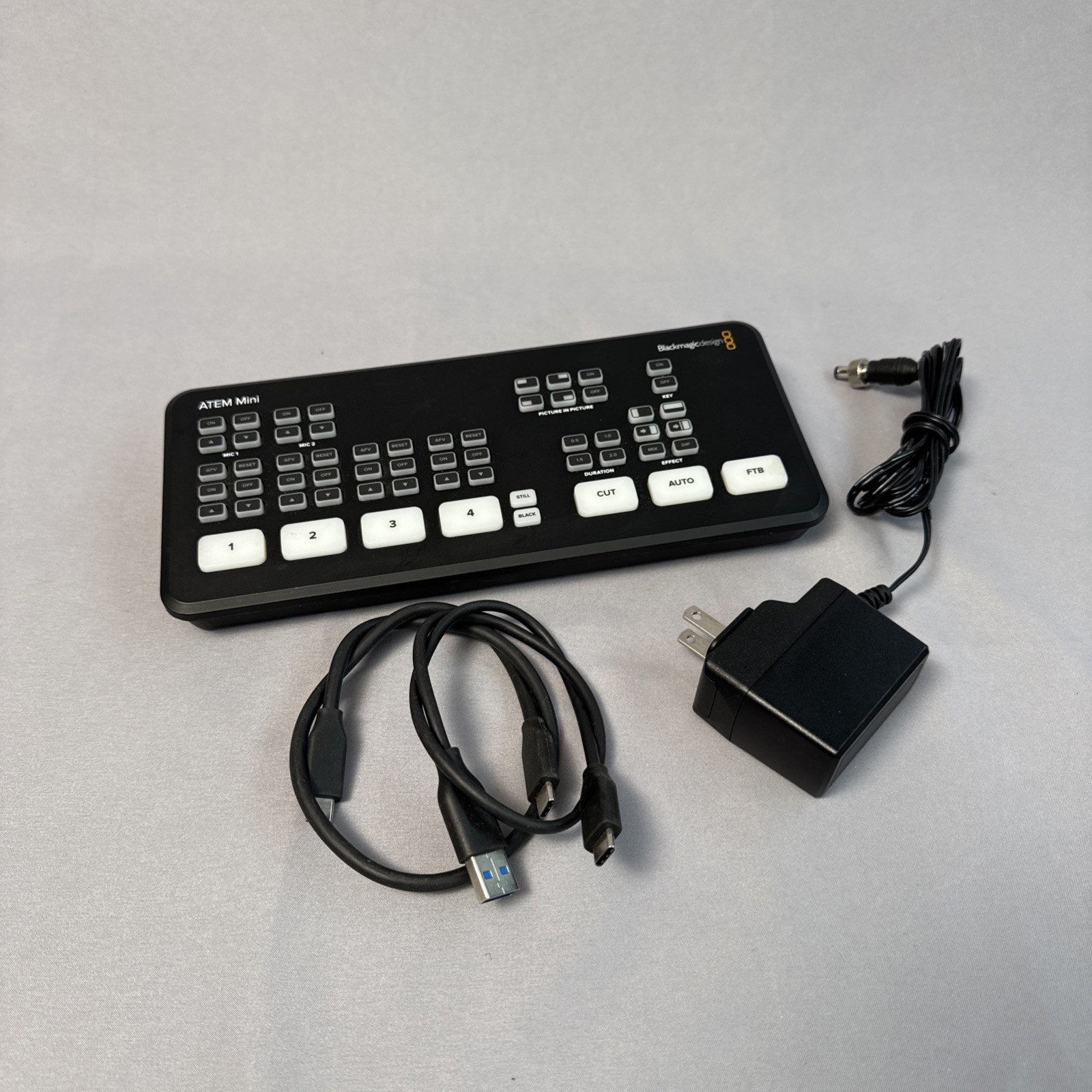 Blackmagic Design ATEM Mini HDMI Live Stream Switcher