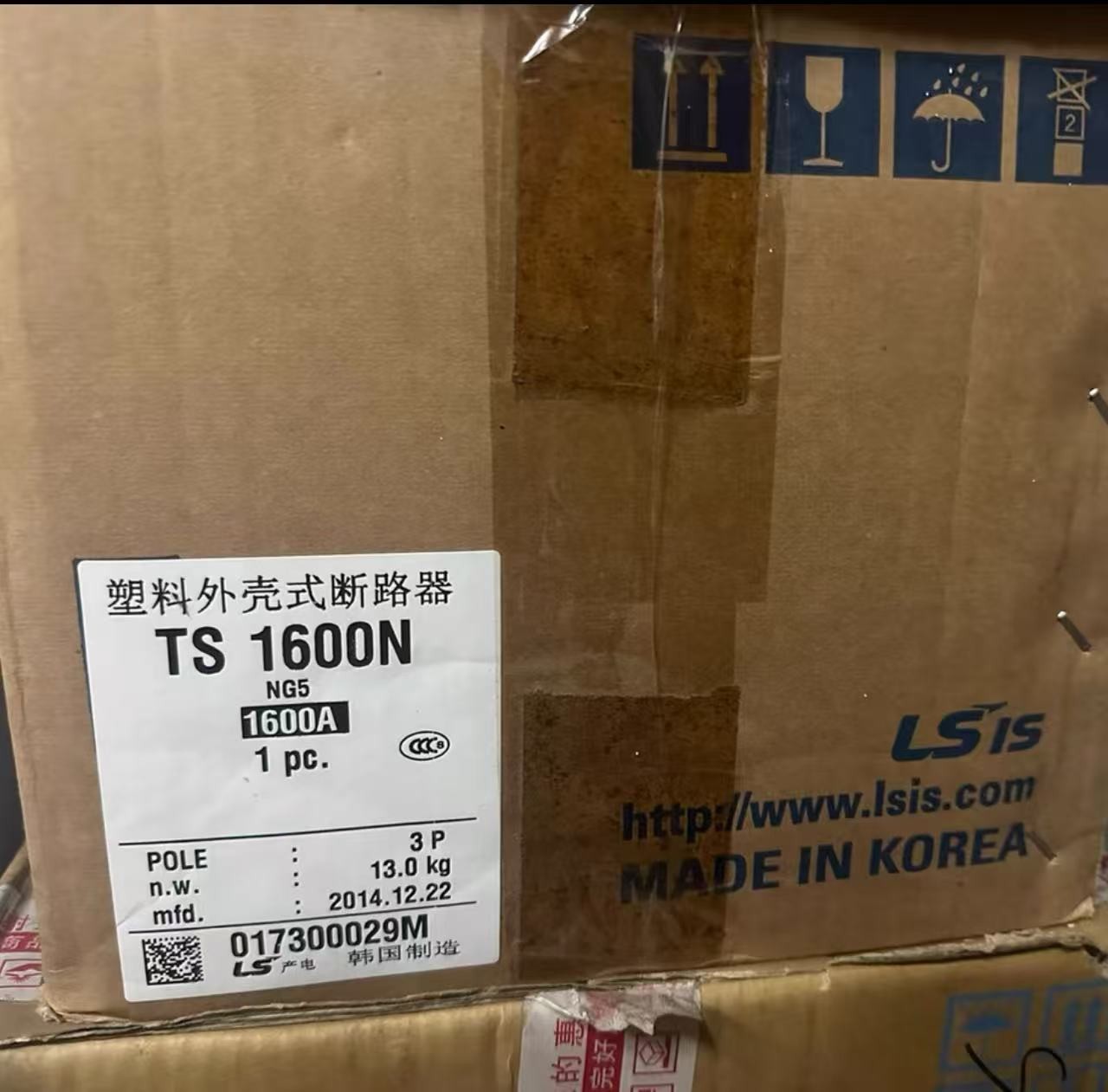 1PCS NEW FIT FOR Circuit breaker TS1600N 3P 1600A FedEx or DHL