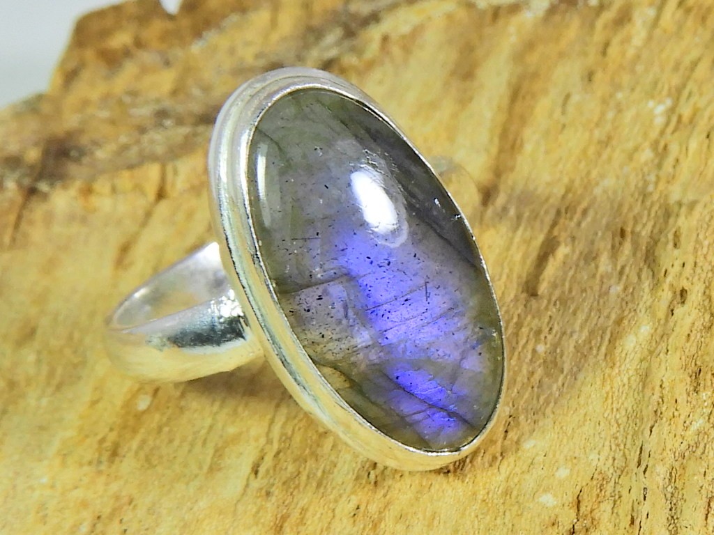 Natural Blue Labradorite Gemstone 925 Solid Sterling Silver Ring Size US-7
