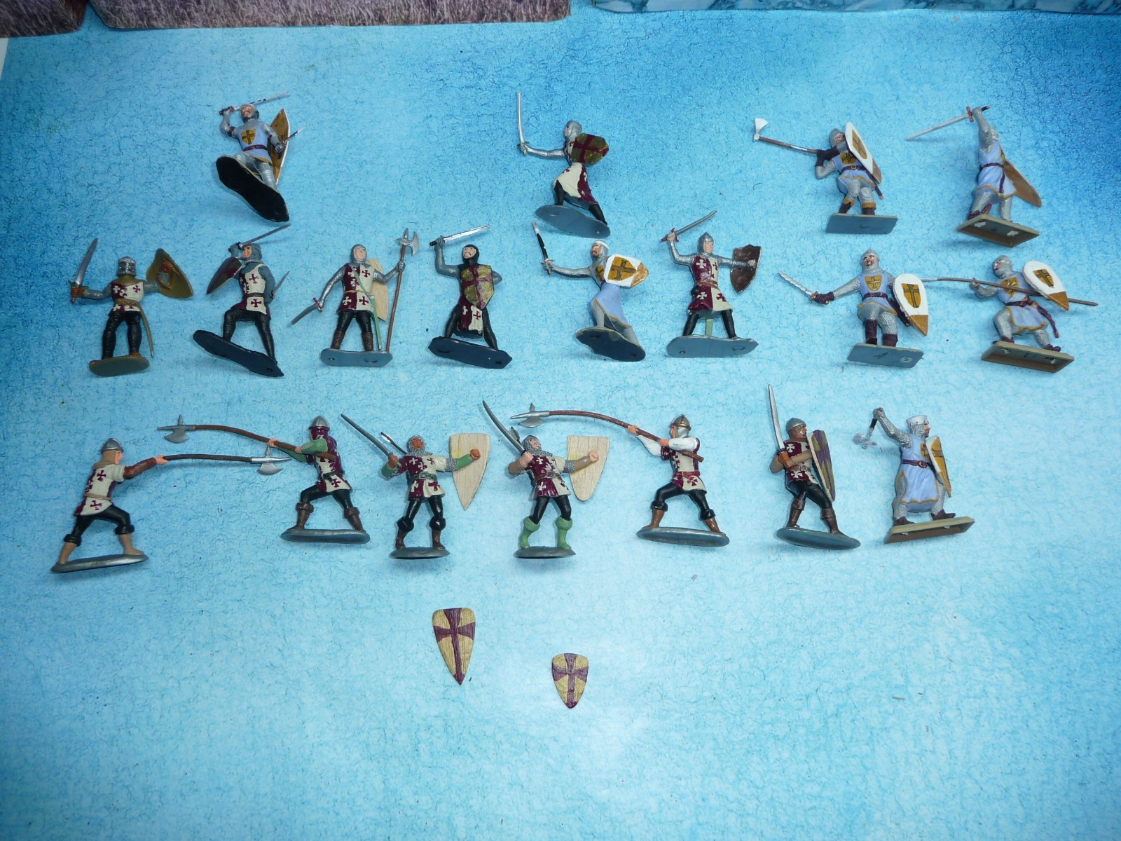 MEDIEVAL LOT # 47   MEDIEVAL RARE FIGURES DEAL LOT 1/32-1/30