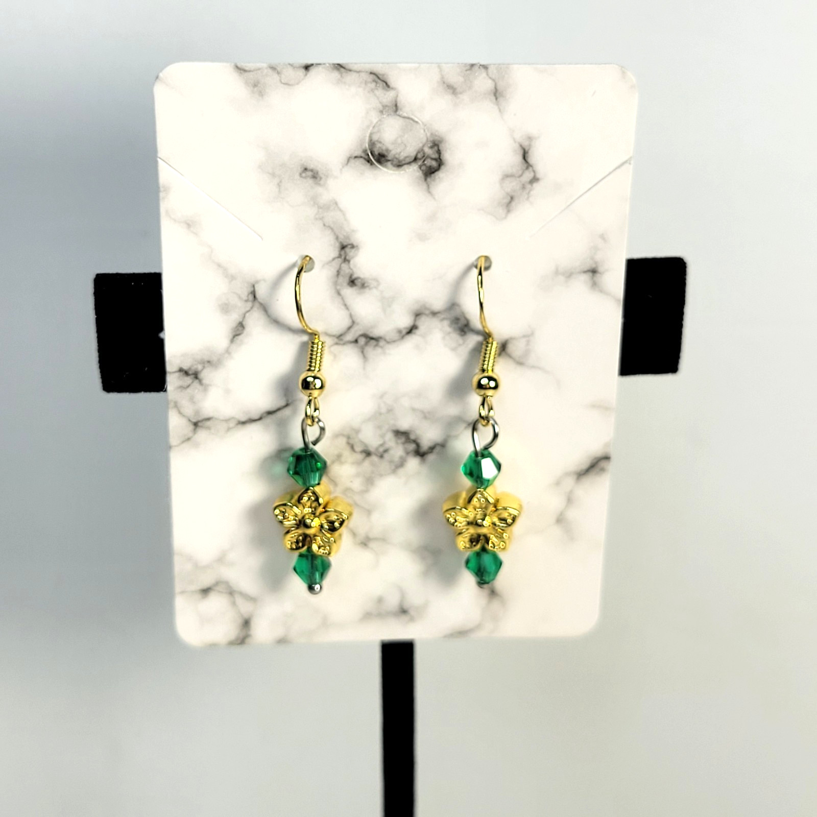 New Handmade 18K Gold-Plated Flower Earrings w/Green Beads Dangle/Drop Pierced