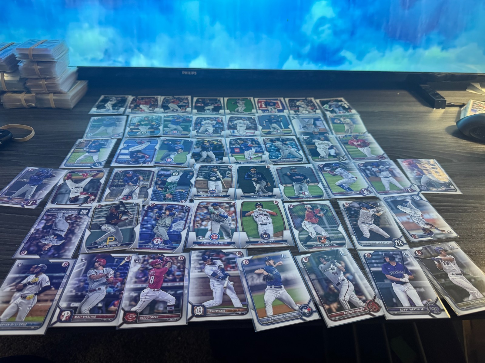 Lot of Vintage Baseball Cards(298)