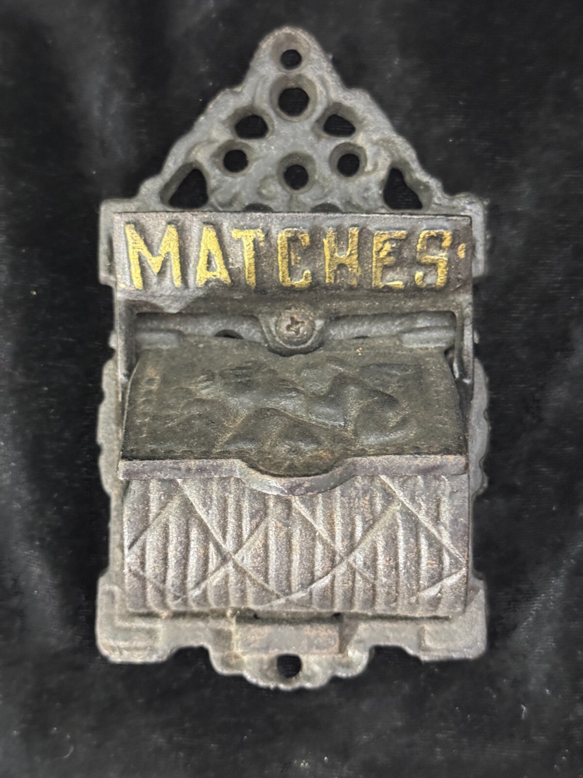 Vintage Cast Iron Wall Mount Match Holder - Reads “Matches” With Cherubs Taiwan