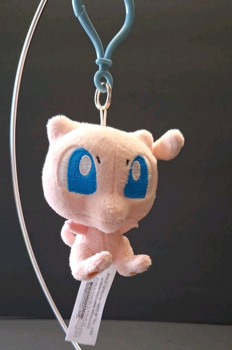 2014 Authentic Pokémon Center Petit Mew Plush Keychain (No Tag)