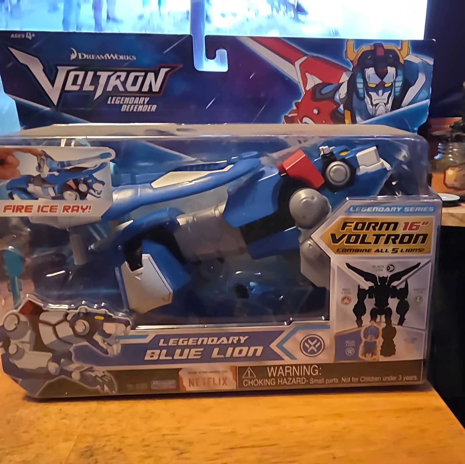 Voltron Legendary Defender Blue Lion Fire Ice Ray Pilot Lance Netflix Sealed