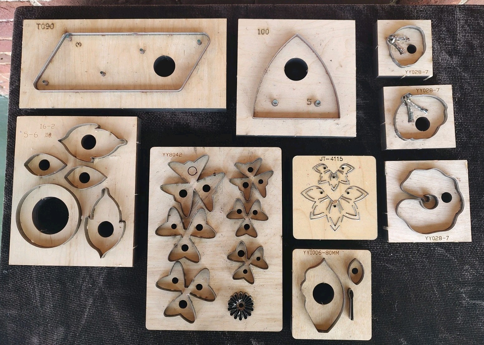  Lot Of 9 Leather Die Cutters