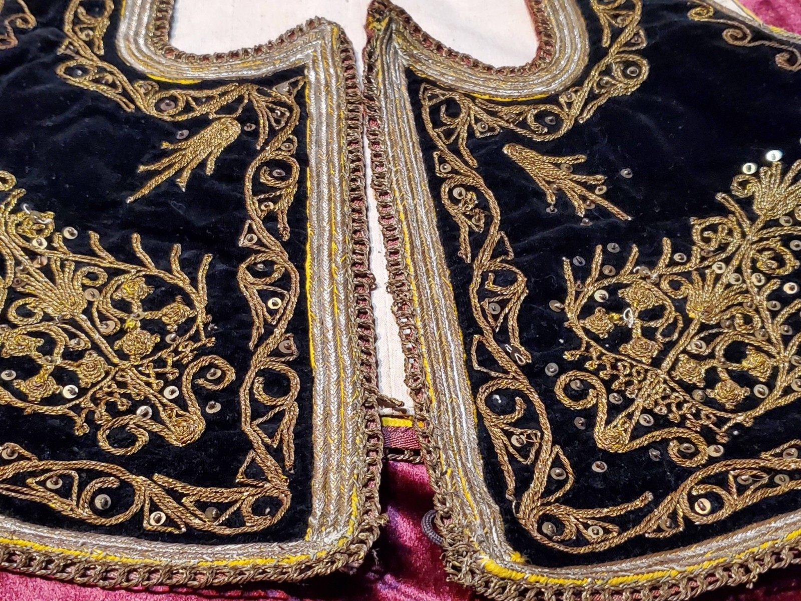 Antique traditional Vest from Balkan