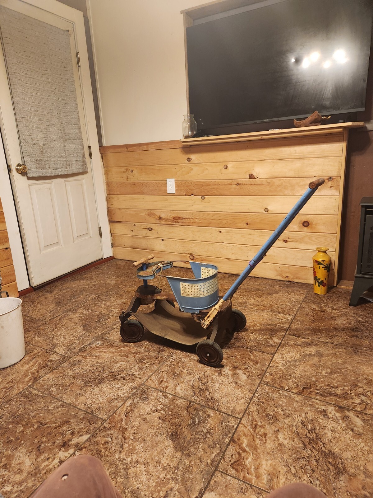 Vintage TAYLOR TOT BABY STROLLER WALKER SCOOTER BUGGY 