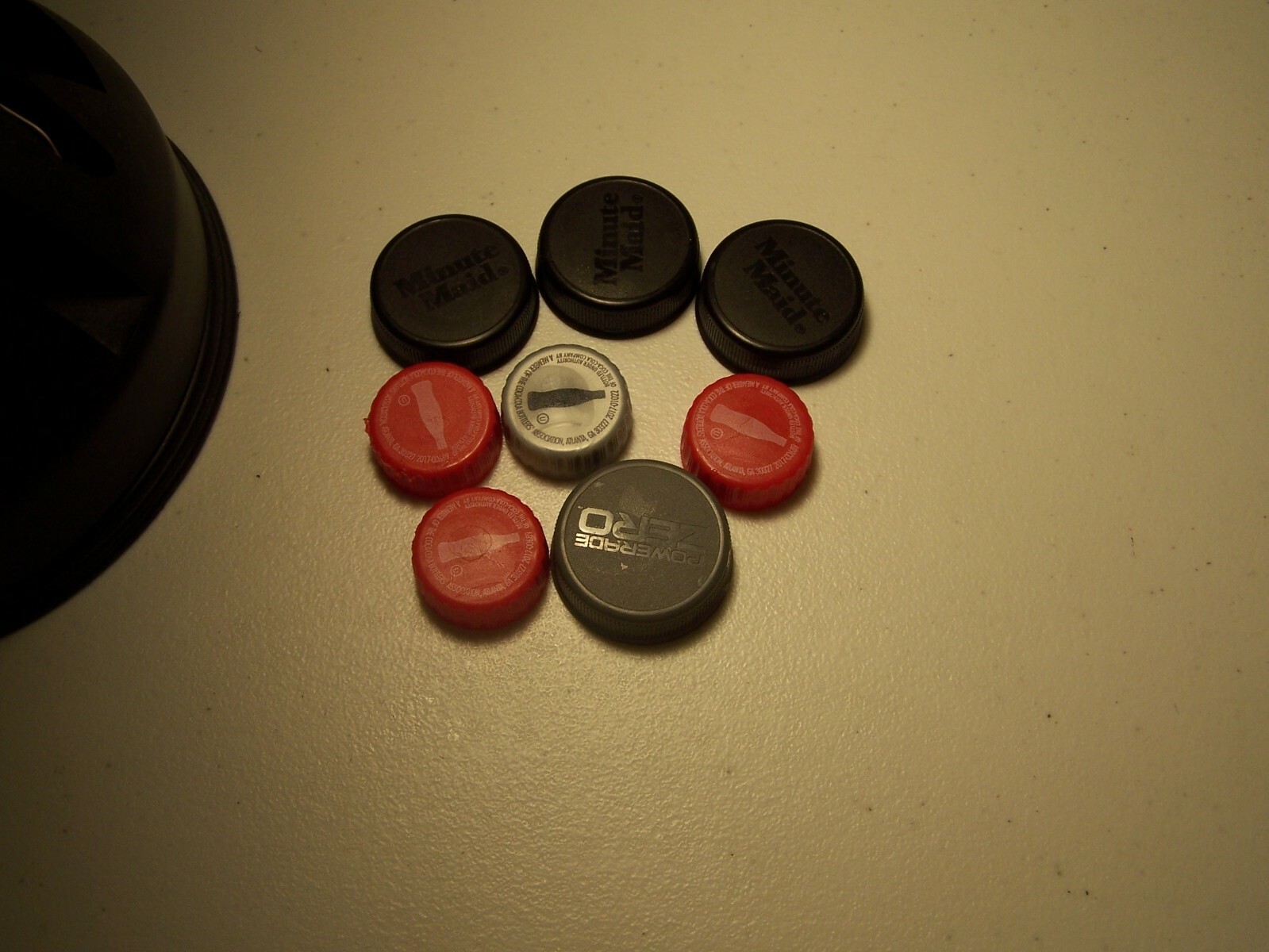 Lot of 32-Coke Rewards & Powerade Zero  caps