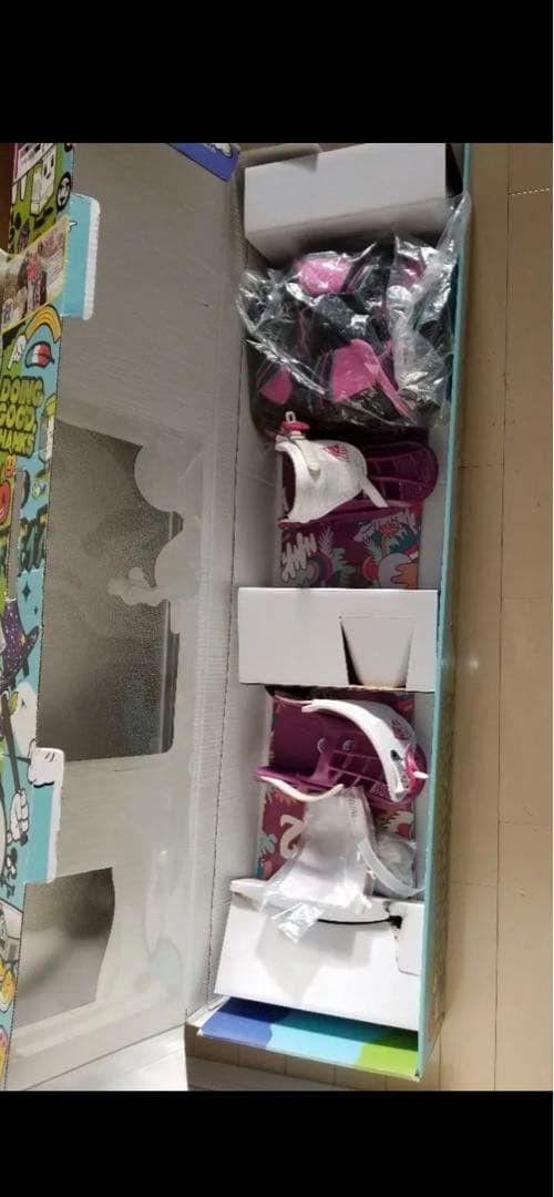 Kids Snowboard Set with bindings & boots size 110 adjustable insoles used