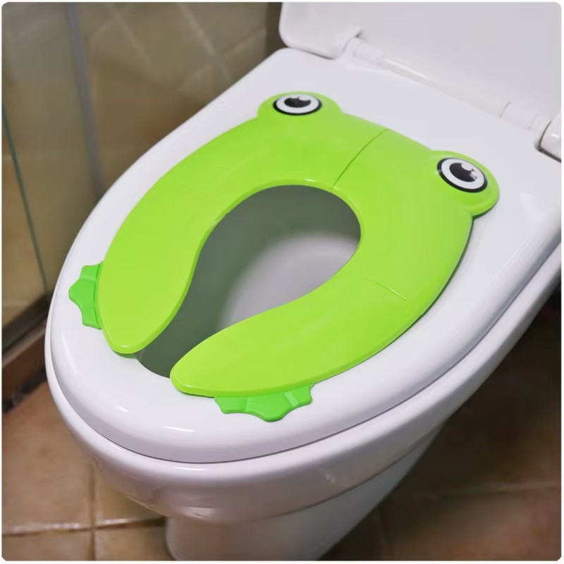 3-Color Reusable Cartoon Frog Potty Seat– Folding Travel Toilet Trainer for Kids