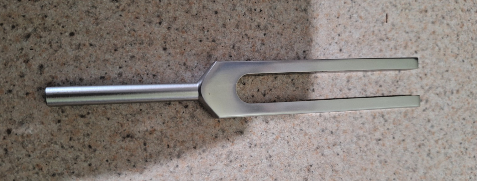 528 Hz Tuning Fork C4Q51368 Sound Therapy Meditation Frequency Tool