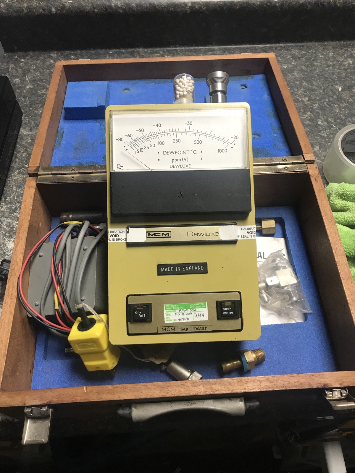 Moisture Control & Measurement Ltd. MCM Moisture Analyzer Dewluxe Model 600 DLL