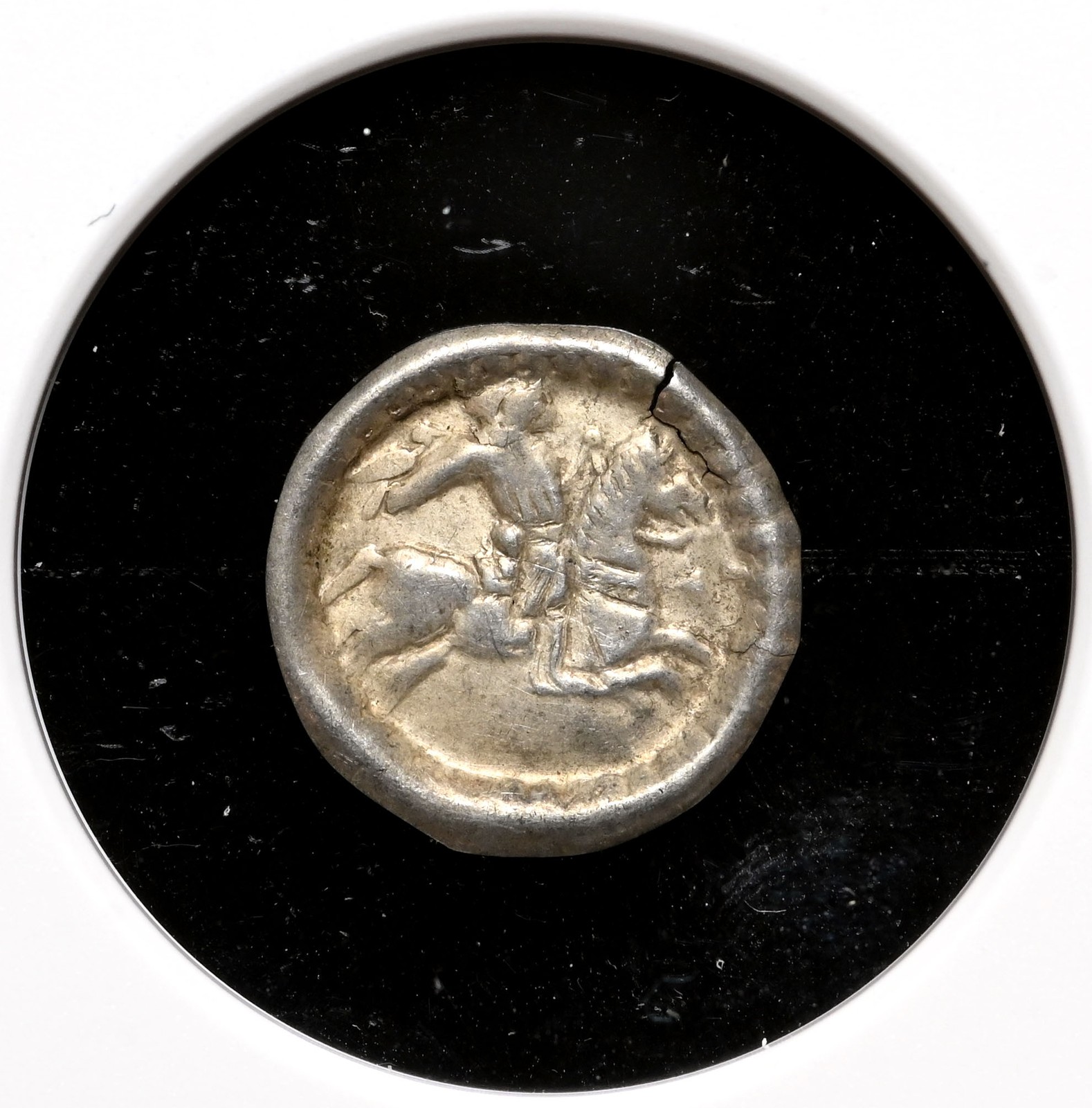 HUNGARY. Bela IV. 1235-1270. Silver Bracteate Denar, Scarce type, NGC MS61