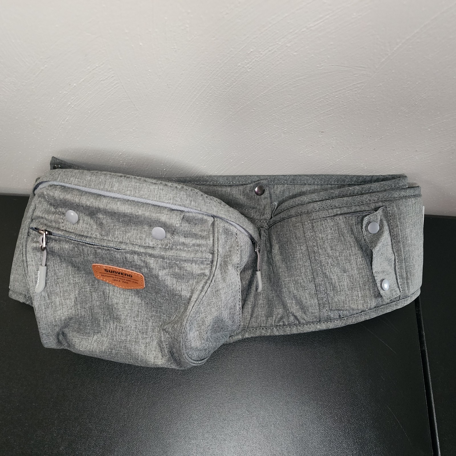 Sunveno Gray Baby Carrier Hipseat Buckle Closure Zippered Pocket Infant Toddler