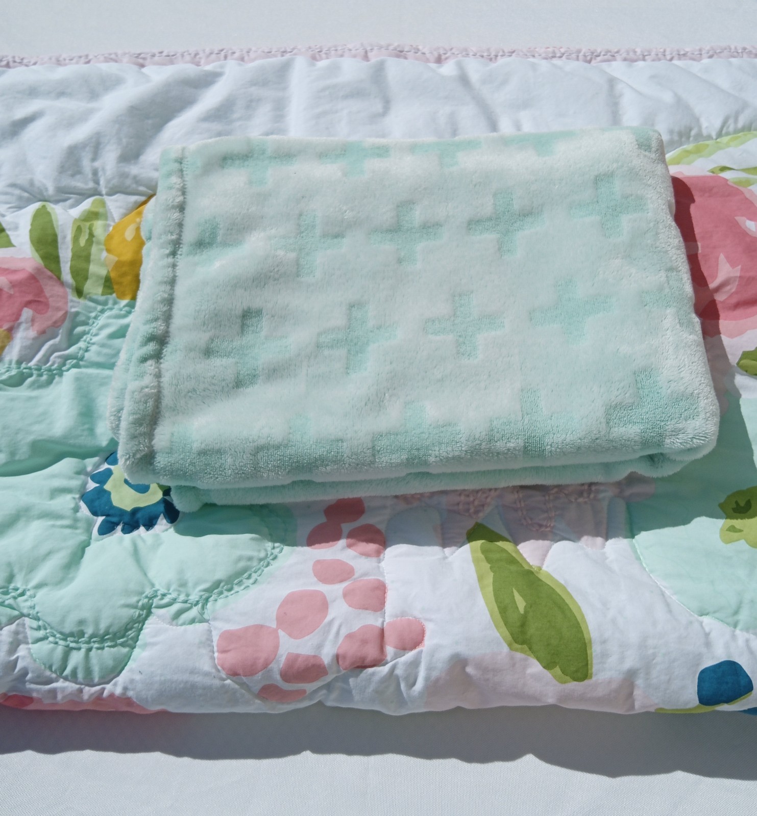 Cloud Island Floral Baby Quilt & Plush Mint Green Blanket Lot of 2