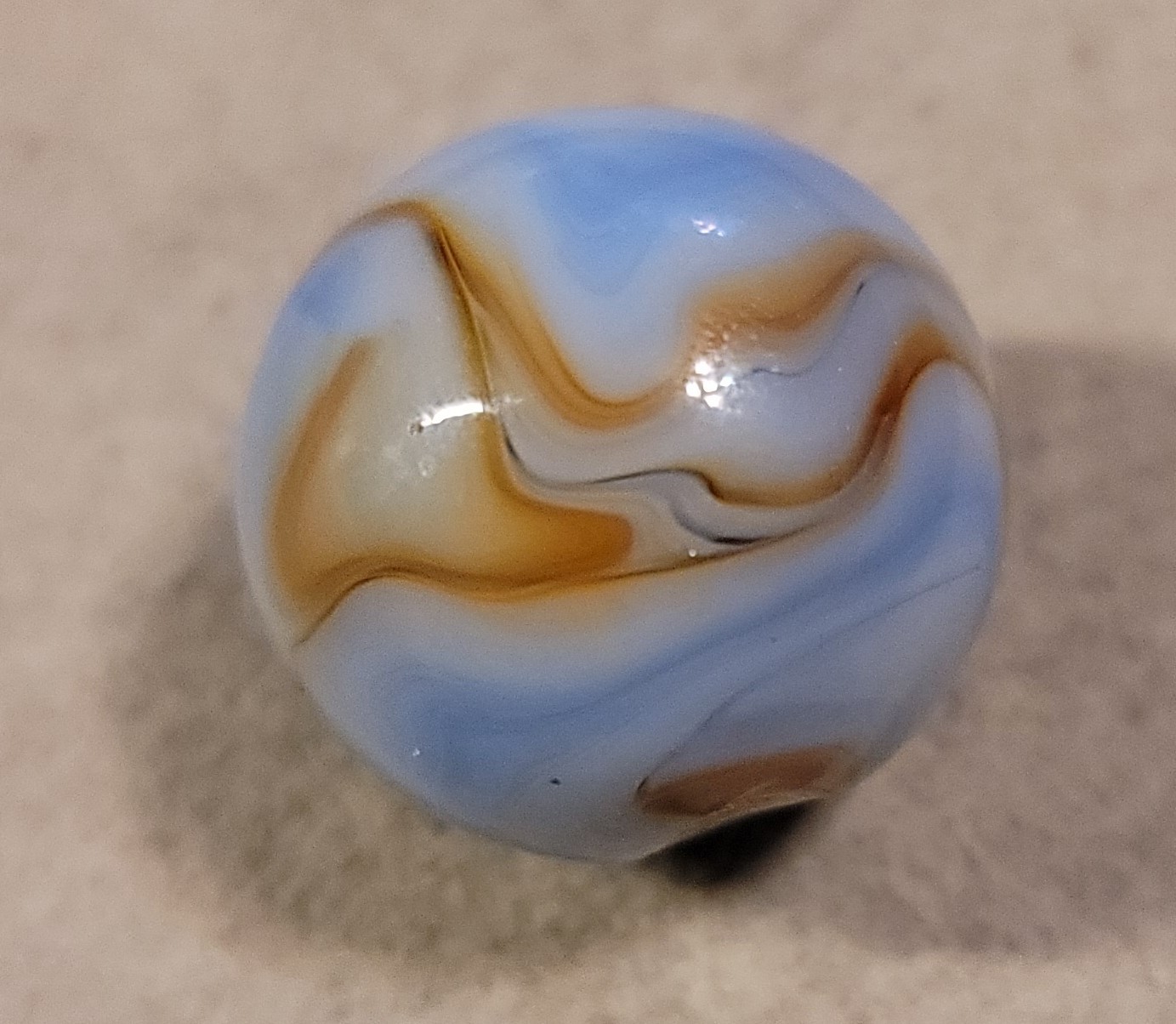 ALLEY AGATE CO.  'Swirl' .98" Vintage Shooter Marble NM+