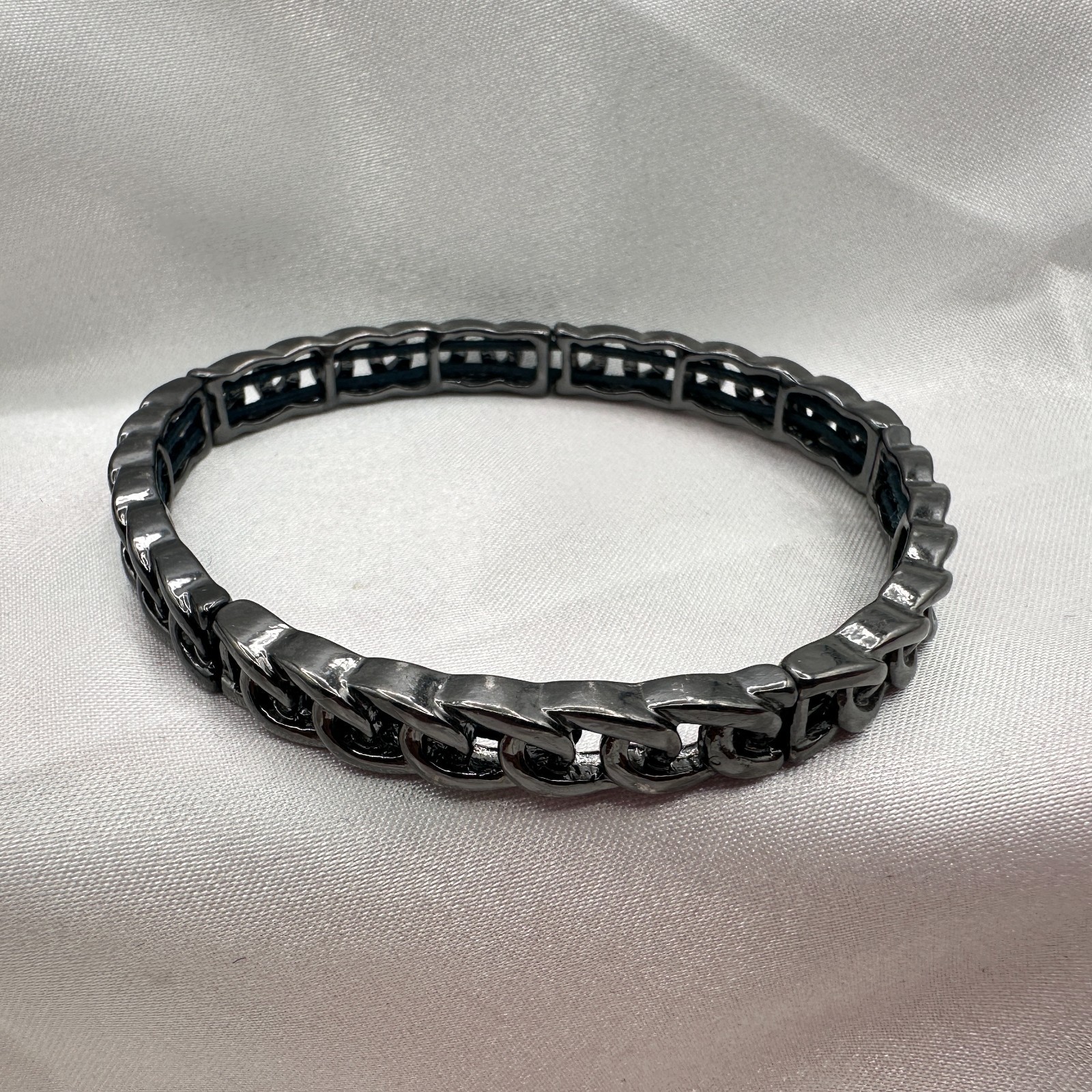 Vintage Y2K Gunmetal Curb Link Stretch Bracelet Classic Clubwear Jewelry