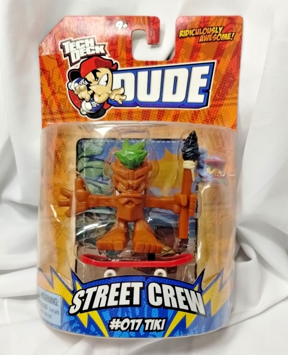Tech Deck Dudes Street Crew #017 Tiki w Fingerboard New Sealed RARE Vintage