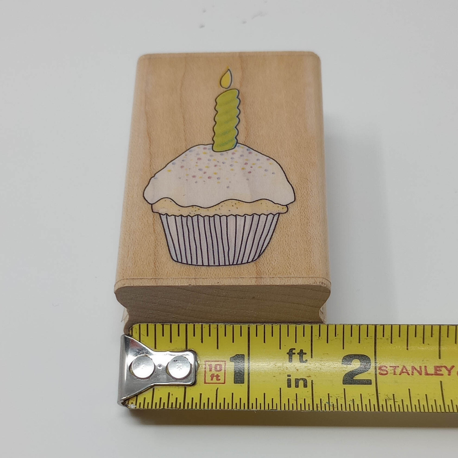 Stampabilites Birthday Cupcake Celebration  02 ER1040 Wood Mounted Rubber Stamp