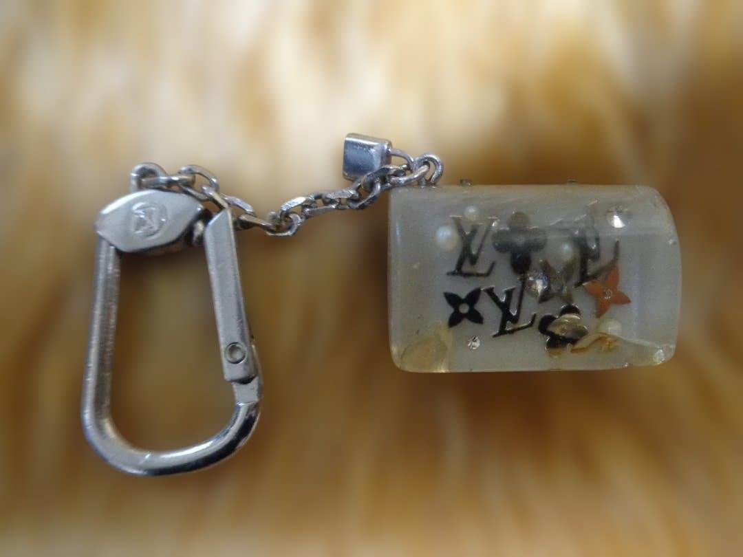 Louis Vuitton Acrylic Logo Floral Keychain