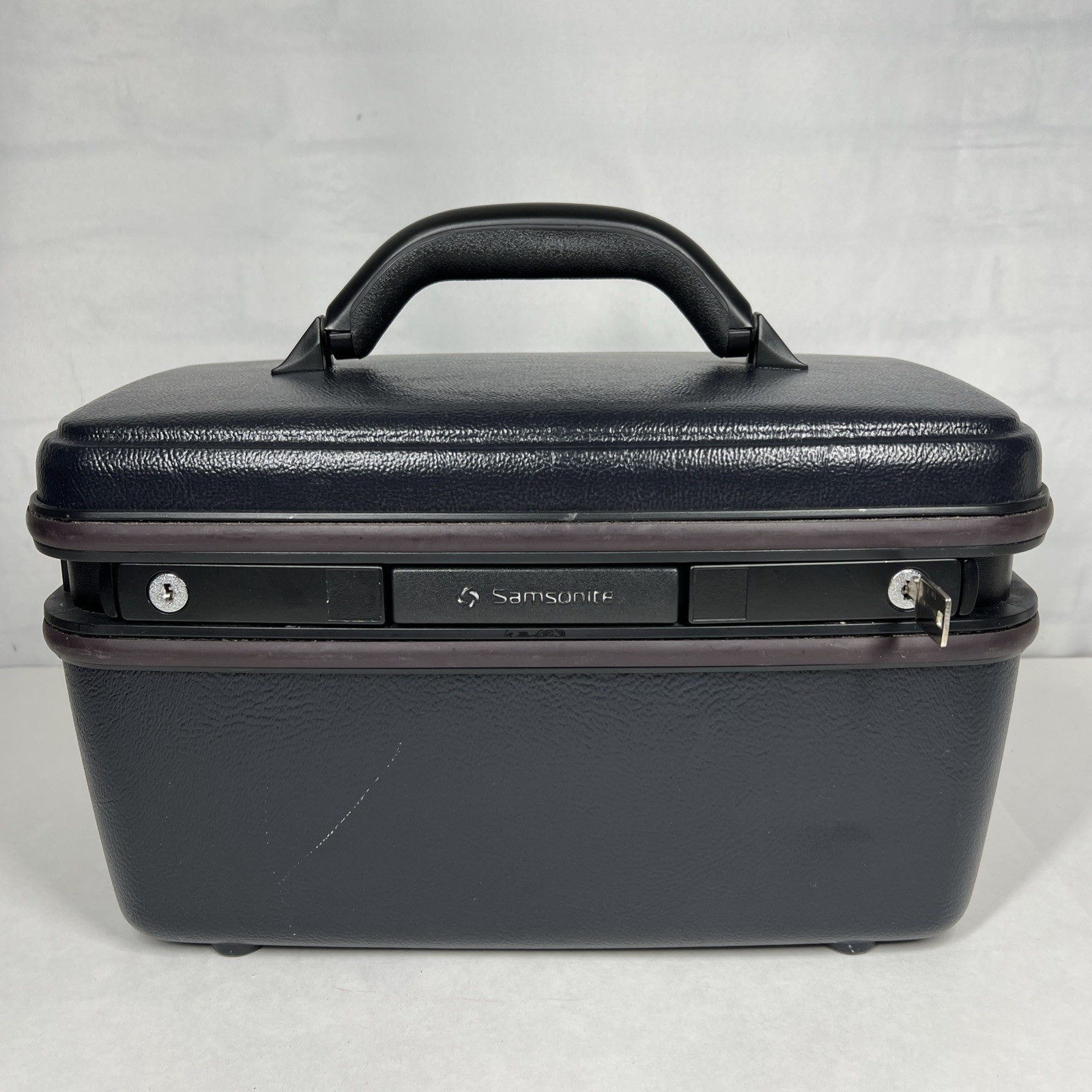 VTG Dark Blue Samsonite Silhouette 5 Hard Shell Train Makeup Case w/key