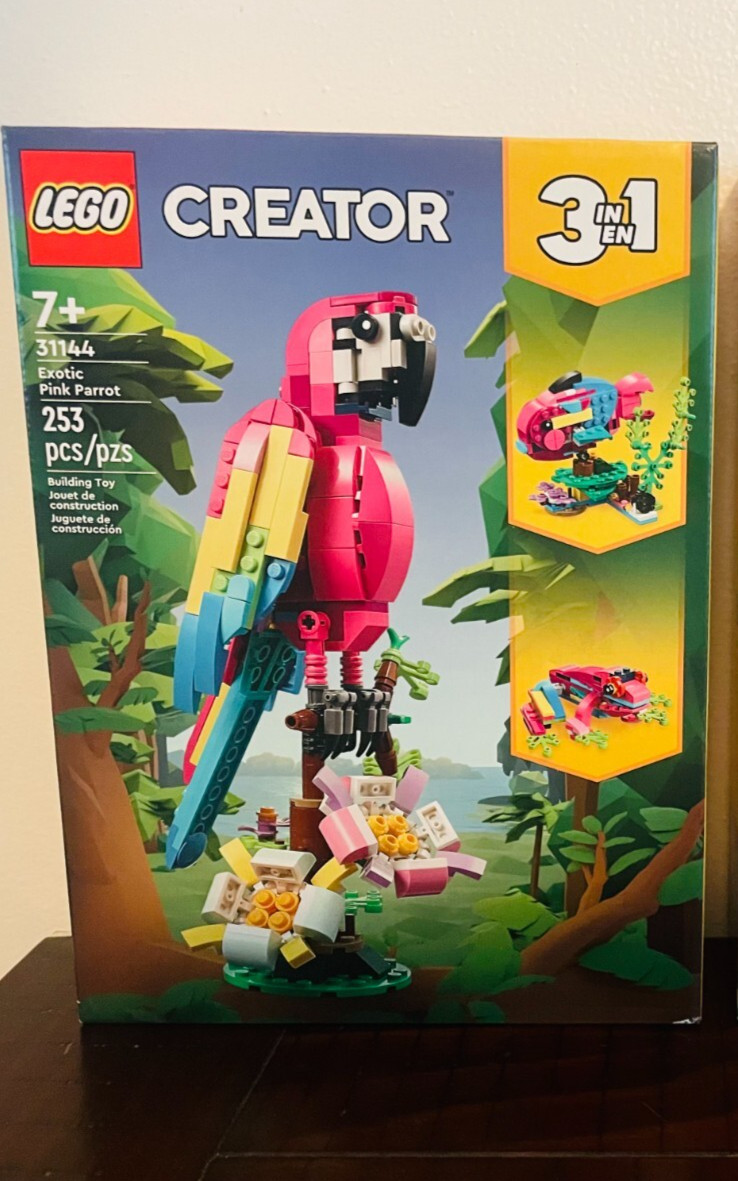 Lego 31144 Creator 3-In-1 The Pink Exotic Parrot Brand New Sealed