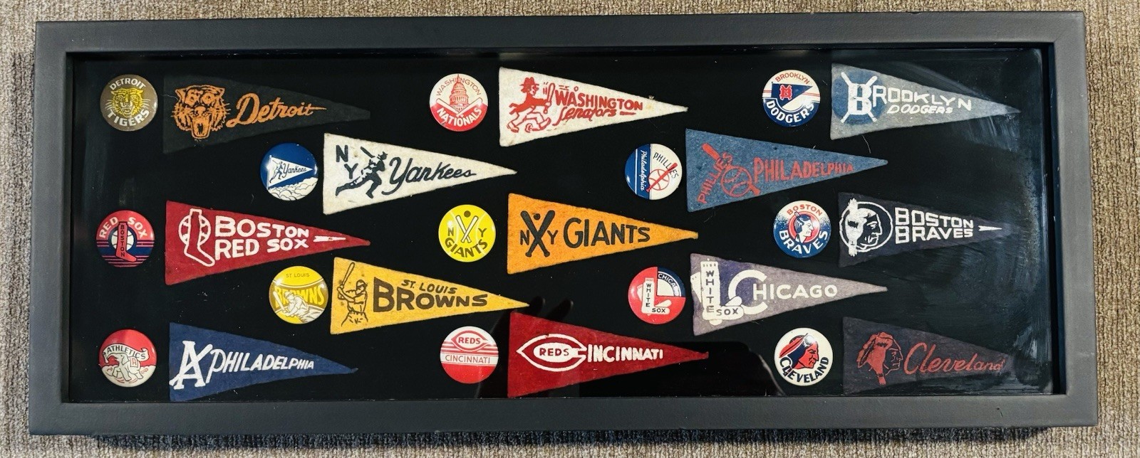 1950 American Nut Chocolate 13 Piece Pin And Pennant.