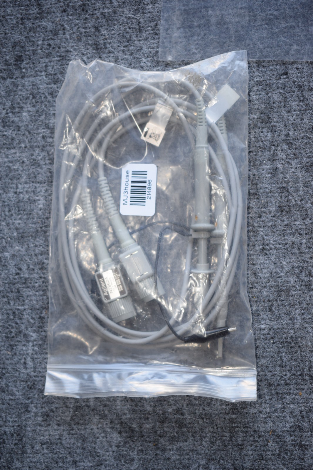 Agilent N2862A Passive Probe, 10:1, 150 MHz, 1.2 m (1 lot of ) #214896-R1*B29