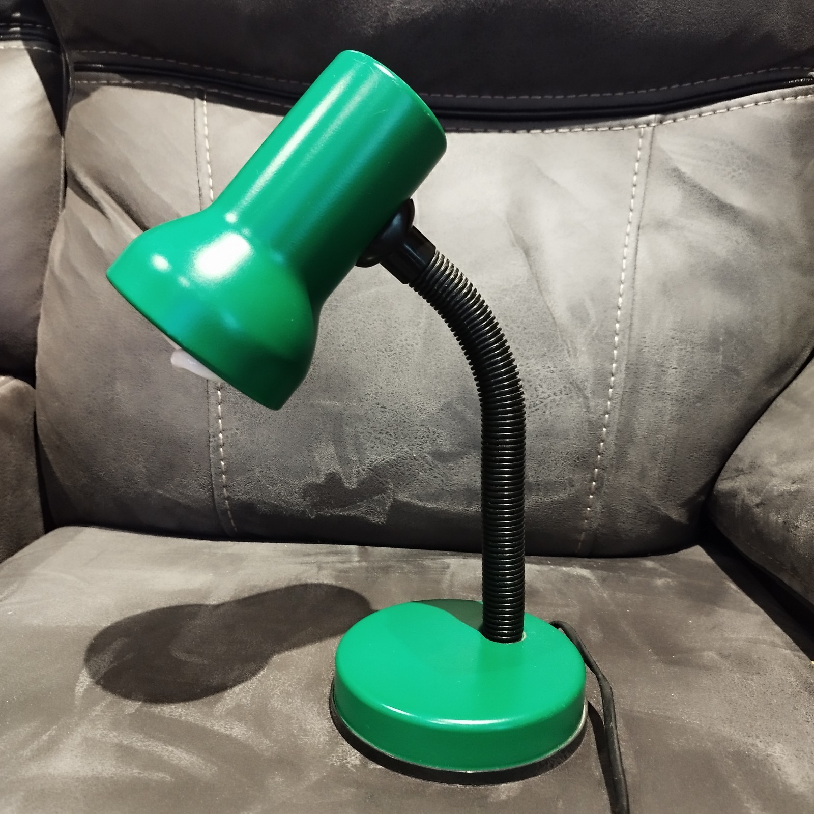 BHS Green Desk Lamp Adjustable Neck Metal Retro Vintage Working Industrial 90s