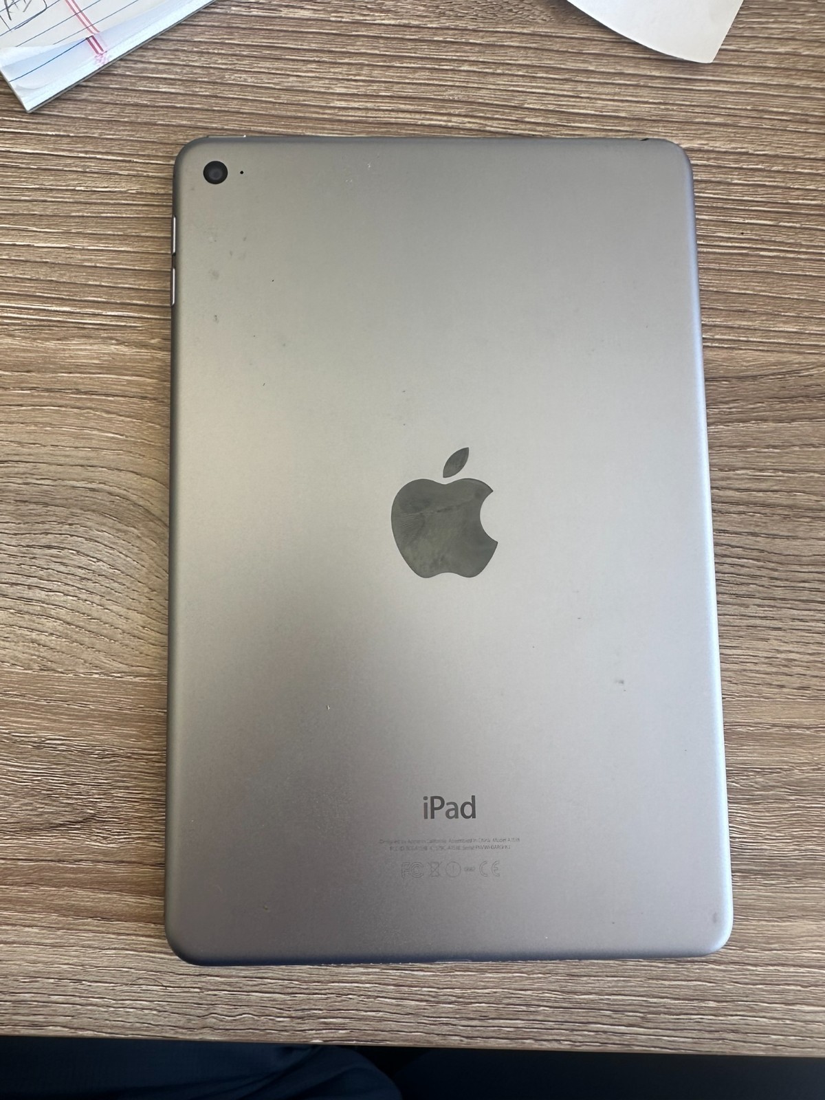 Used Apple iPad Mini 4 128GB Wi-Fi Space Gray - Cracked Screen Works Fine