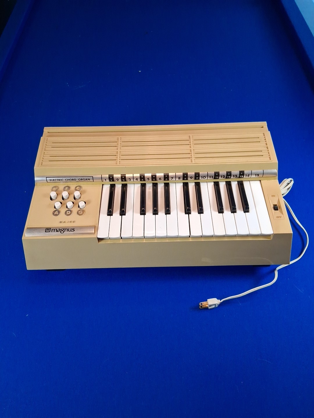  Magnus Electric Chord Organ Model 360 In Working Condition Vntg 