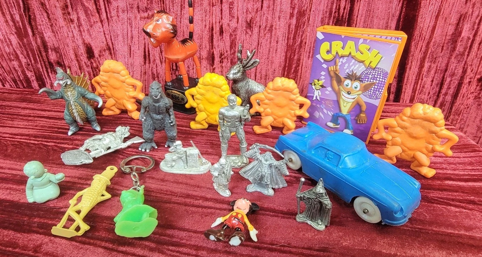 Vintage Junk Drawer Toy TOYS MIXED AS FOUND Lot SMALLS DISNEY WHIMPY GODZILLA ++