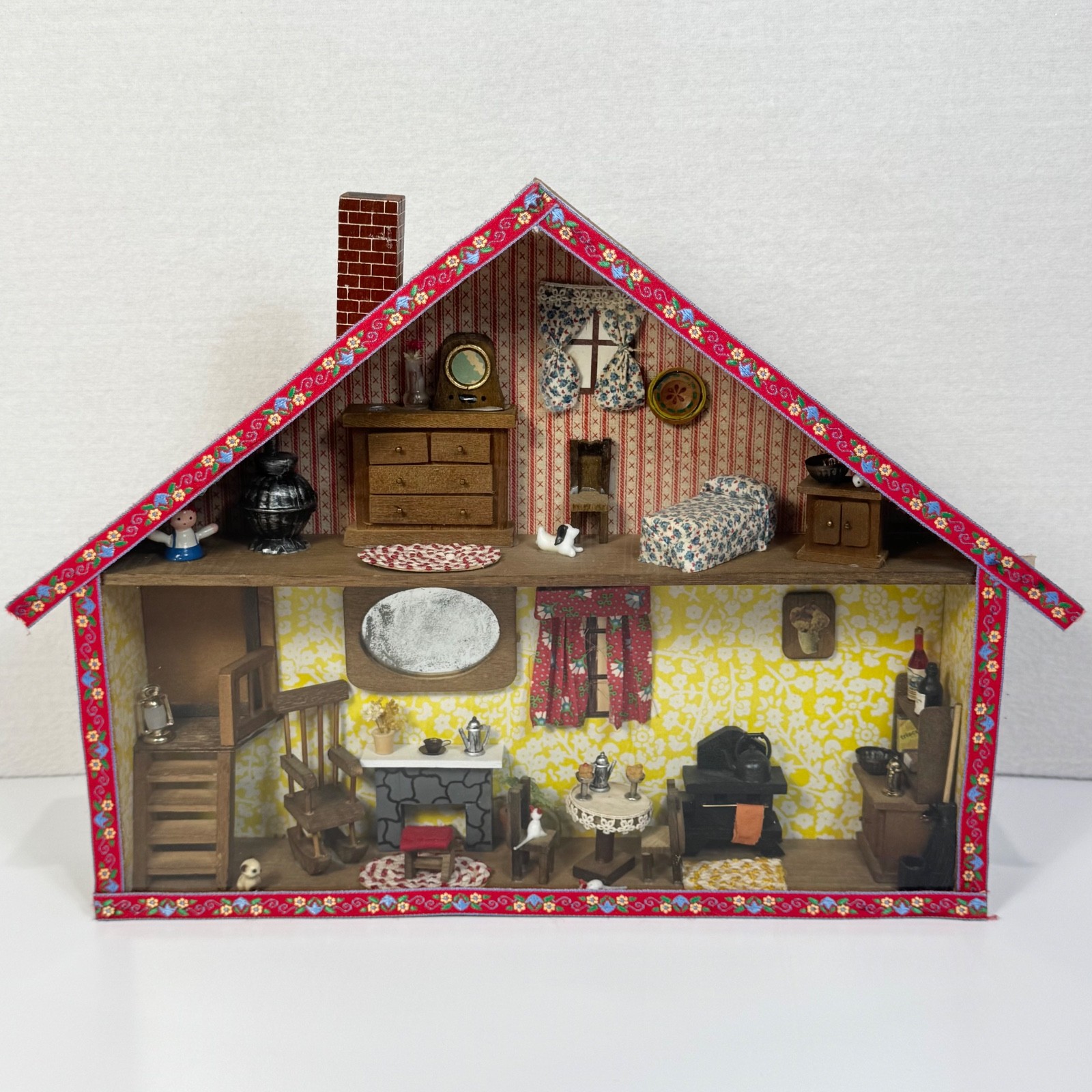 Vintage Wood Dollhouse Shadow Box Miniatures Glass Front Diorama Folk Art Rooms